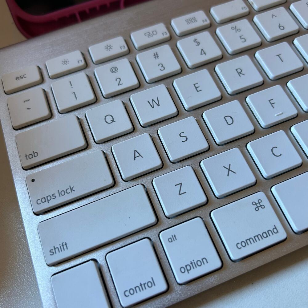 Apple Keyboard bluetooth Tested Model A1314
